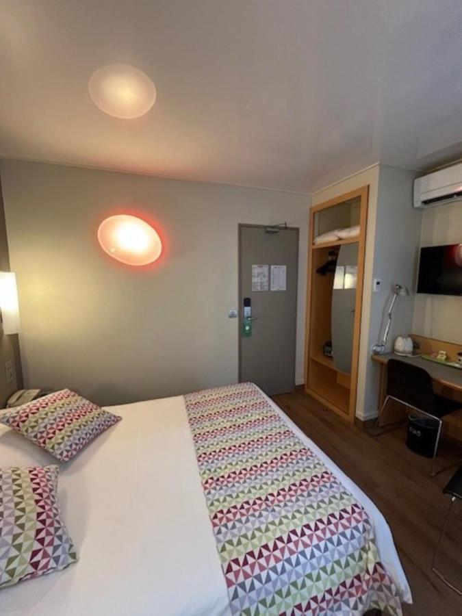 Single Room,1498786924:JPEG